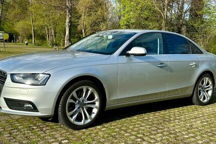 Audi A4 169.900 km 8.599 &euro; Duisburg 47239