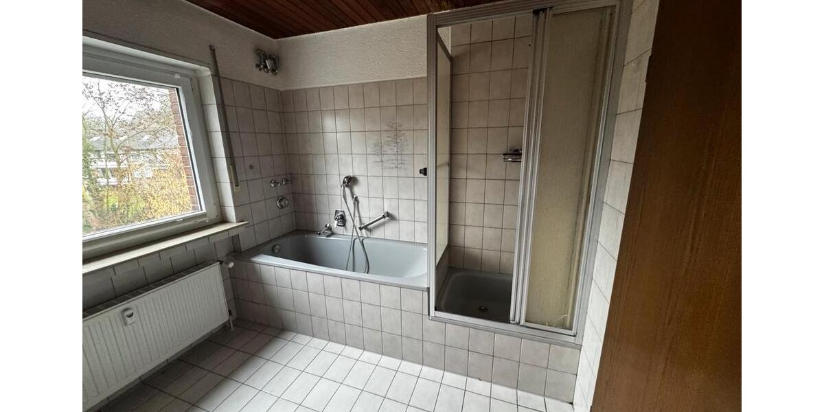 Etagenwohnung Gelsenkirchen Erle - 2 Zimmer, 88 m&sup2;, 150.000&euro; | Angebot:26602558