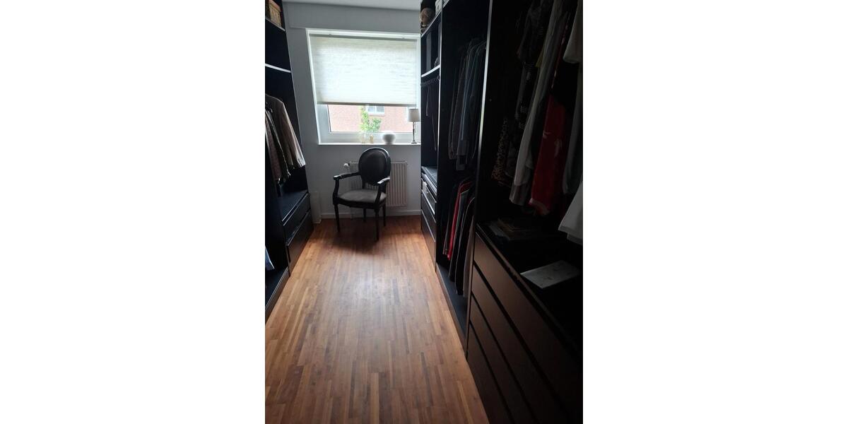 Reihenhaus Neuss Augustinusviertel - 5 Zimmer, 135 m&sup2;, 635.000&euro; | Angebot:26993127