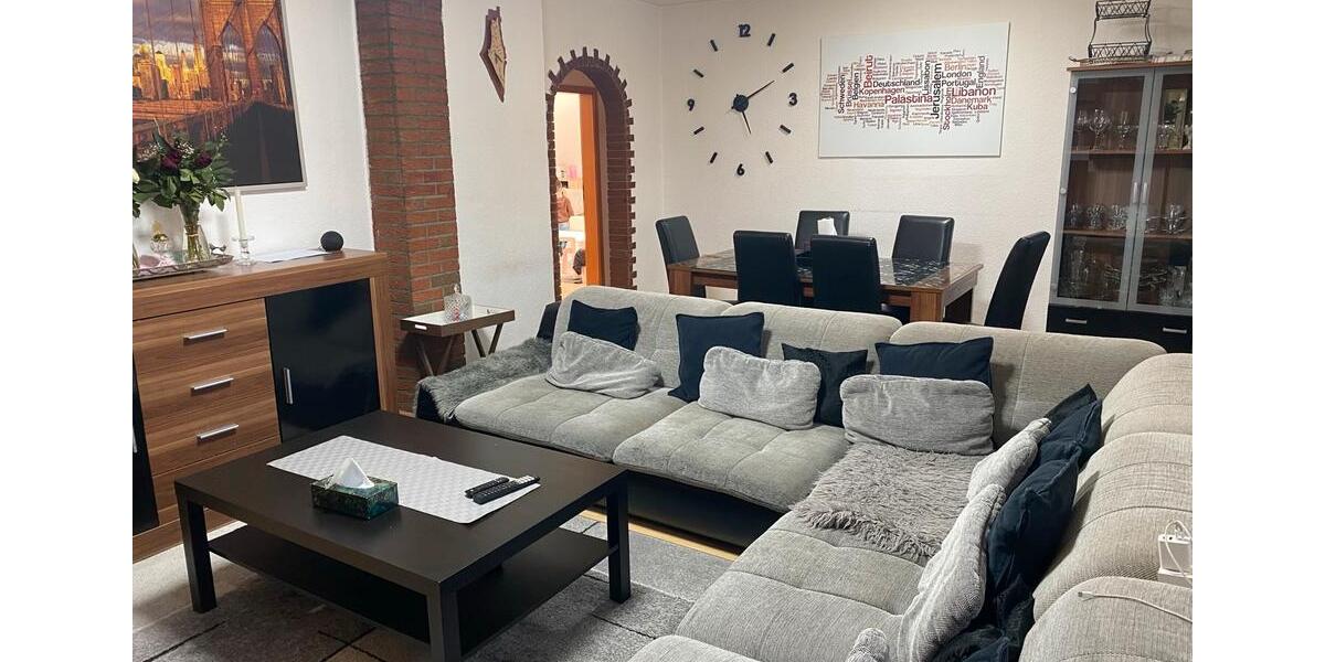 Dachgeschoßwohnung Duisburg Beeck - 3 Zimmer, 80 m&sup2;, 844&euro; | Angebot:25925584