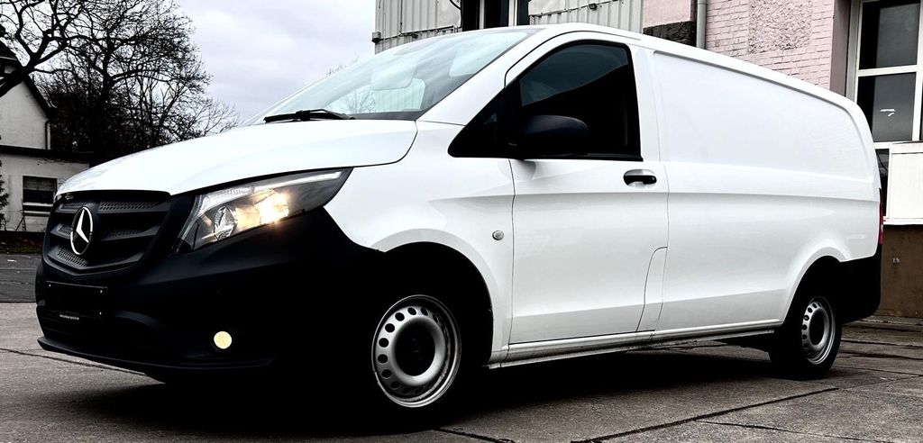 Mercedes-Benz Vito 122.909 km 19.800 &euro; Neuss 41460