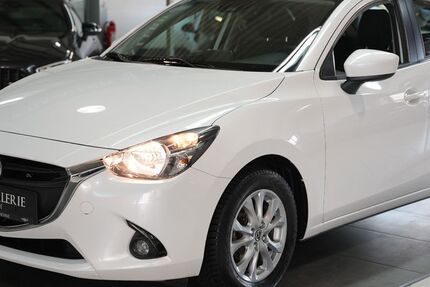 Mazda 2 137.000 km 8.200 &euro; Herne 44652