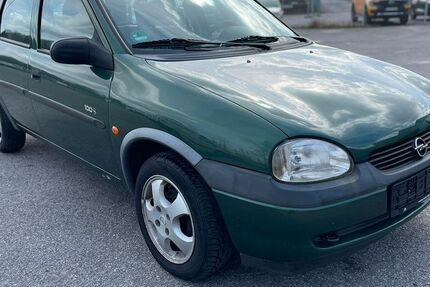 Opel Corsa 124.000 km 1.999 &euro; Wuppertal 42389