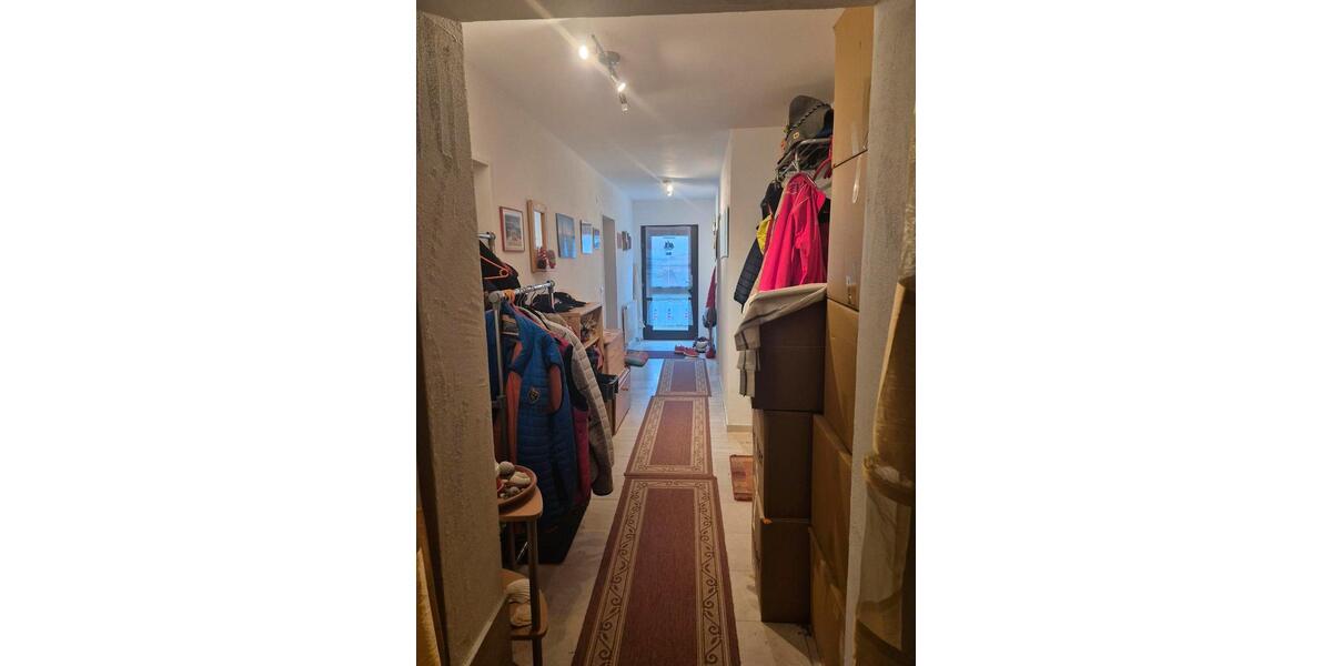 Etagenwohnung Wermelskirchen - 1 Zimmer, 80 m&sup2;, 870&euro; | Angebot:26007081