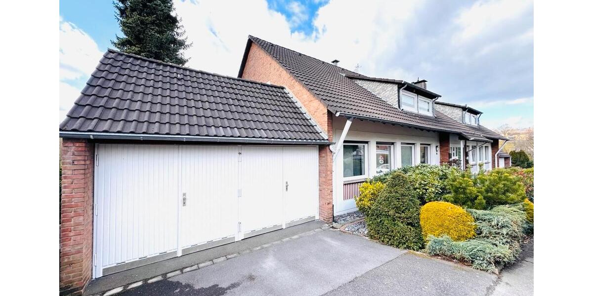 Etagenwohnung Solingen Mitte - 3 Zimmer, 83 m&sup2;, 247.000&euro; | Angebot:26063733