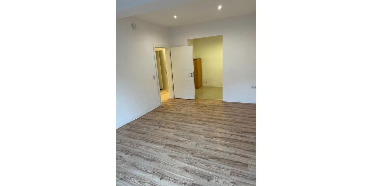 Etagenwohnung Bochum Wiemelhausen - 1 Zimmer, 31 m&sup2;, 500&euro; | Angebot:25455002