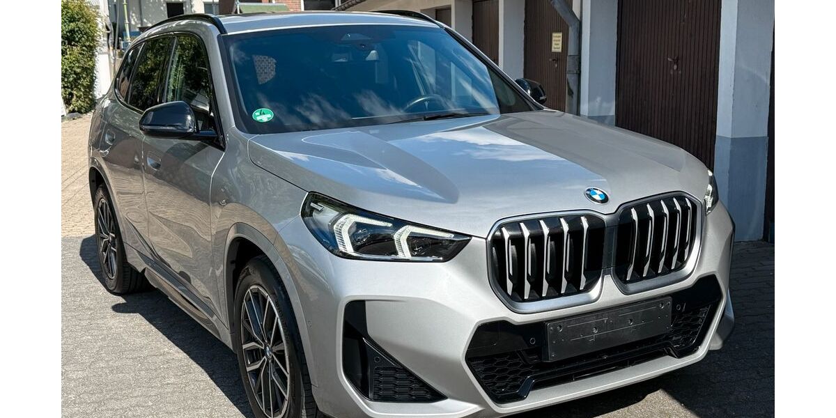 BMW X1 191.000 km 23.940 &euro; Düsseldorf 40468