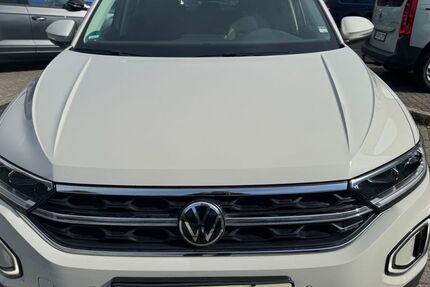VW T-Roc 124.980 km 19.399 &euro; Mülheim / Ruhr 45473