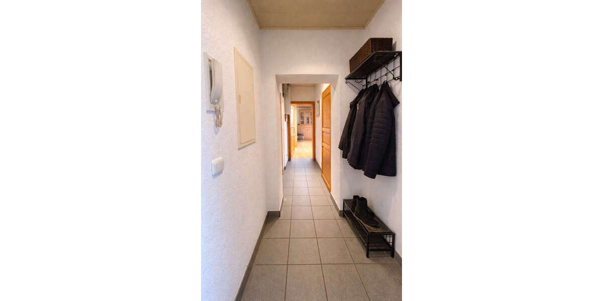 Etagenwohnung Essen Kray - 3 Zimmer, 81 m&sup2;, 590&euro; | Angebot:25831634