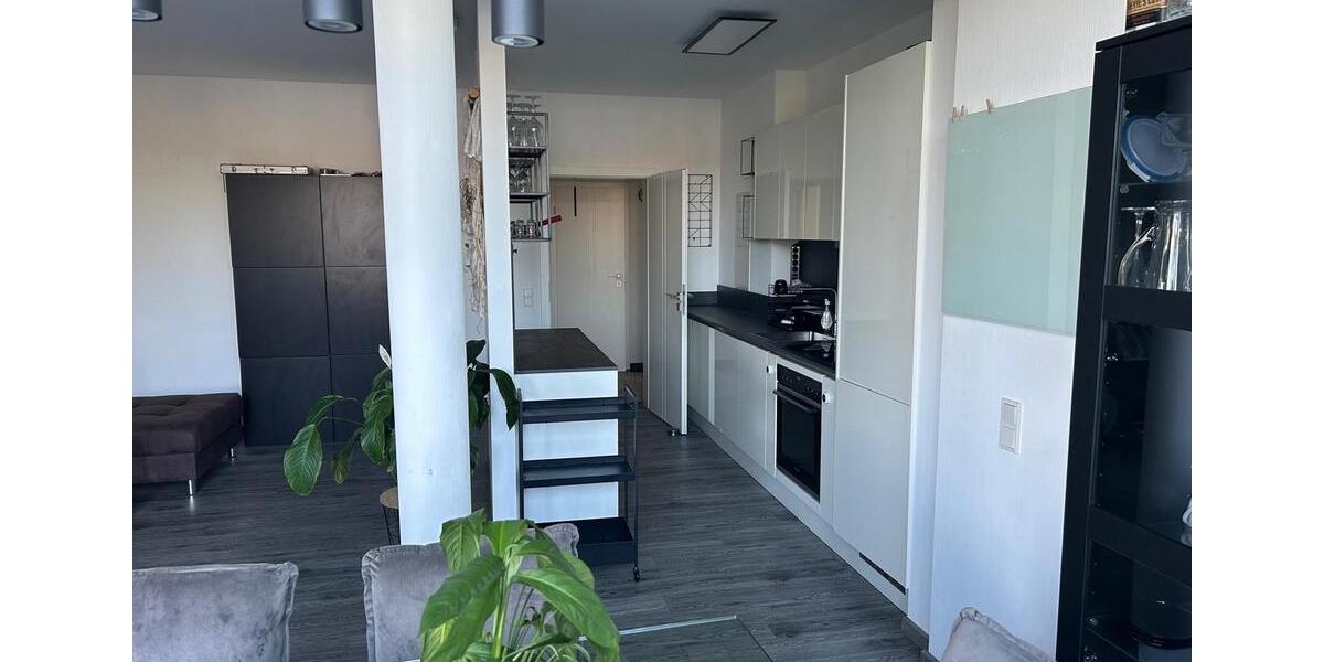 Terrassenwohnung Solingen Mitte - 2 Zimmer, 90 m&sup2;, 1.500&euro; | Angebot:24398819