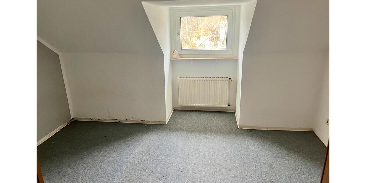Dachgeschoßwohnung Wuppertal Gemarkung Vohwinkel - 2 Zimmer, 52 m&sup2;, 380&euro; | Angebot:25805569