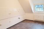 Dachgeschoßwohnung Duisburg Hamborn - 3 Zimmer, 72 m&sup2;, 457&euro; | Angebot:24478260
