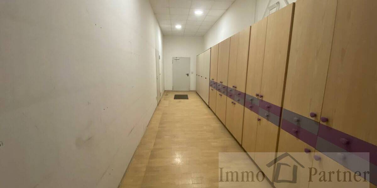 Gewerbeobjekt Oberhausen / Buschhausen Buschhausen - 6.000&euro; | Angebot:26454914
