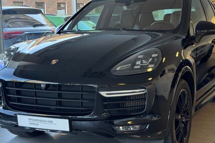 Porsche Cayenne 143.700 km 38.890 &euro; Mülheim an der Ruhr 45478