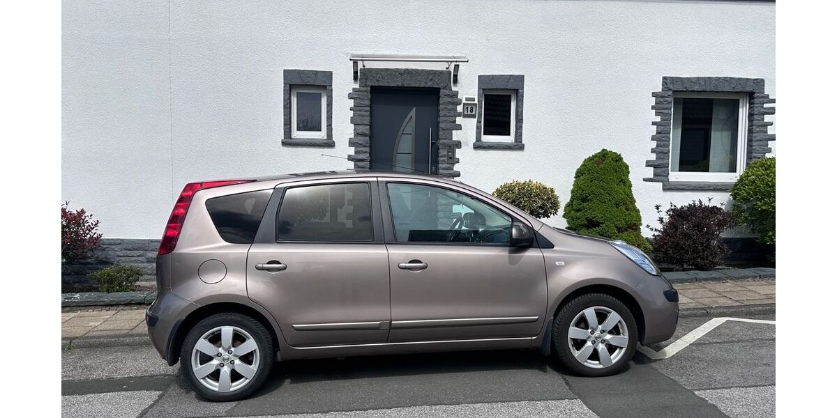 Nissan Note 129.000 km 3.250 &euro; Hattingen 45527