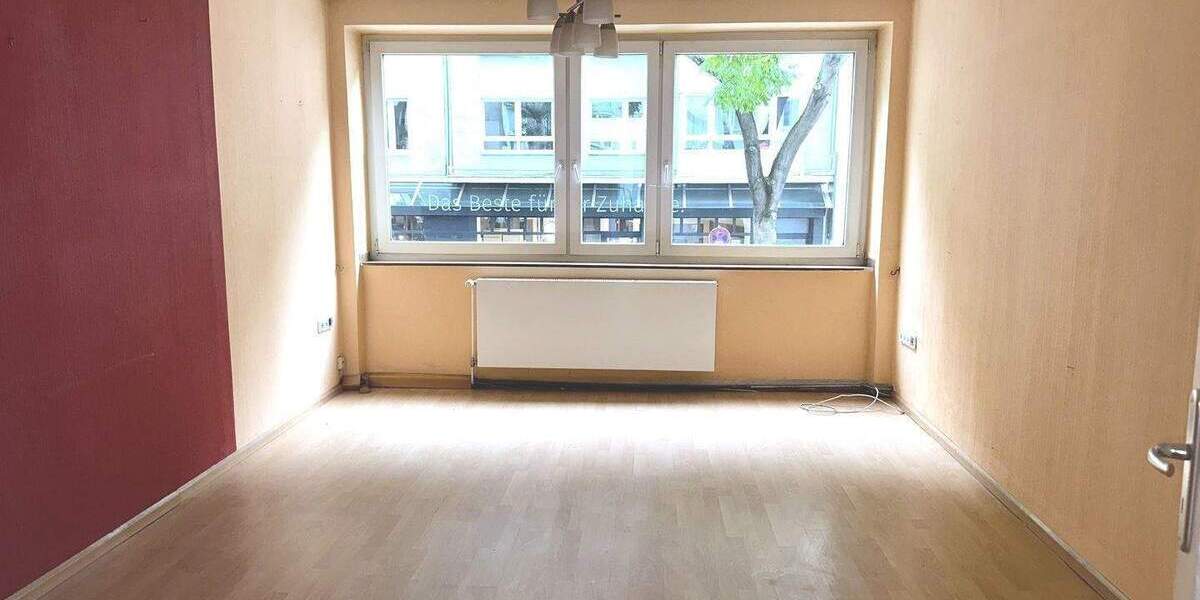 Etagenwohnung Düsseldorf Friedrichstadt - 4 Zimmer, 89 m&sup2;, 348.000&euro; | Angebot:25865582