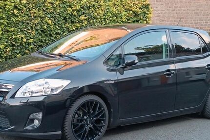 Toyota Auris 120.000 km 10.250 &euro; Ratingen 40880