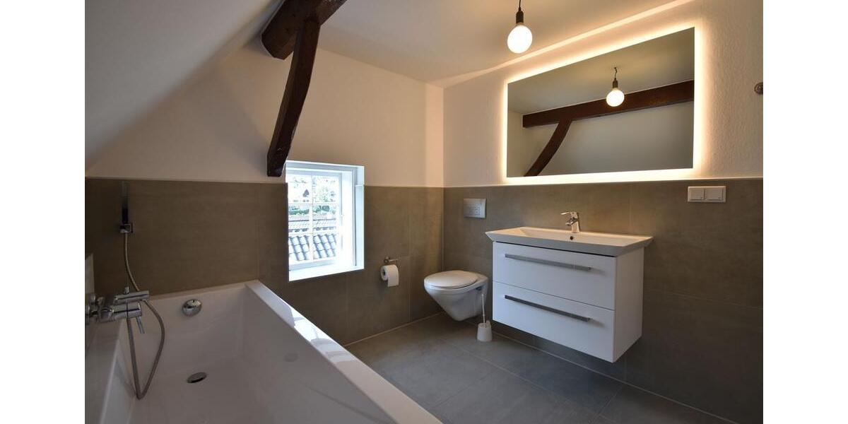 Etagenwohnung Velbert Langenberg - 3 Zimmer, 105 m&sup2;, 259.000&euro; | Angebot:9031537