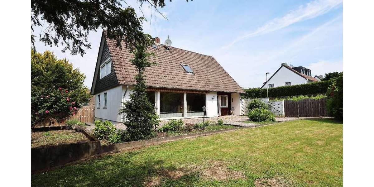 Einfamilienhaus Burscheid - 6 Zimmer, 183 m&sup2;, 399.500&euro; | Angebot:24278571
