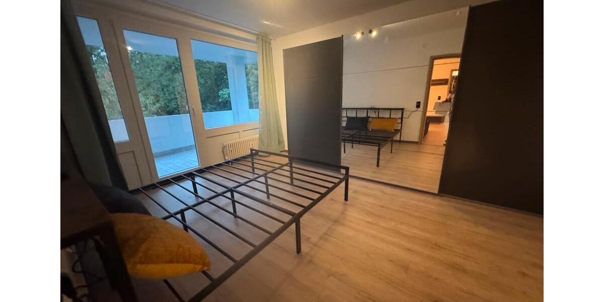 Etagenwohnung Bochum Laer - 2 Zimmer, 70 m&sup2;, 1.300&euro; | Angebot:27545442