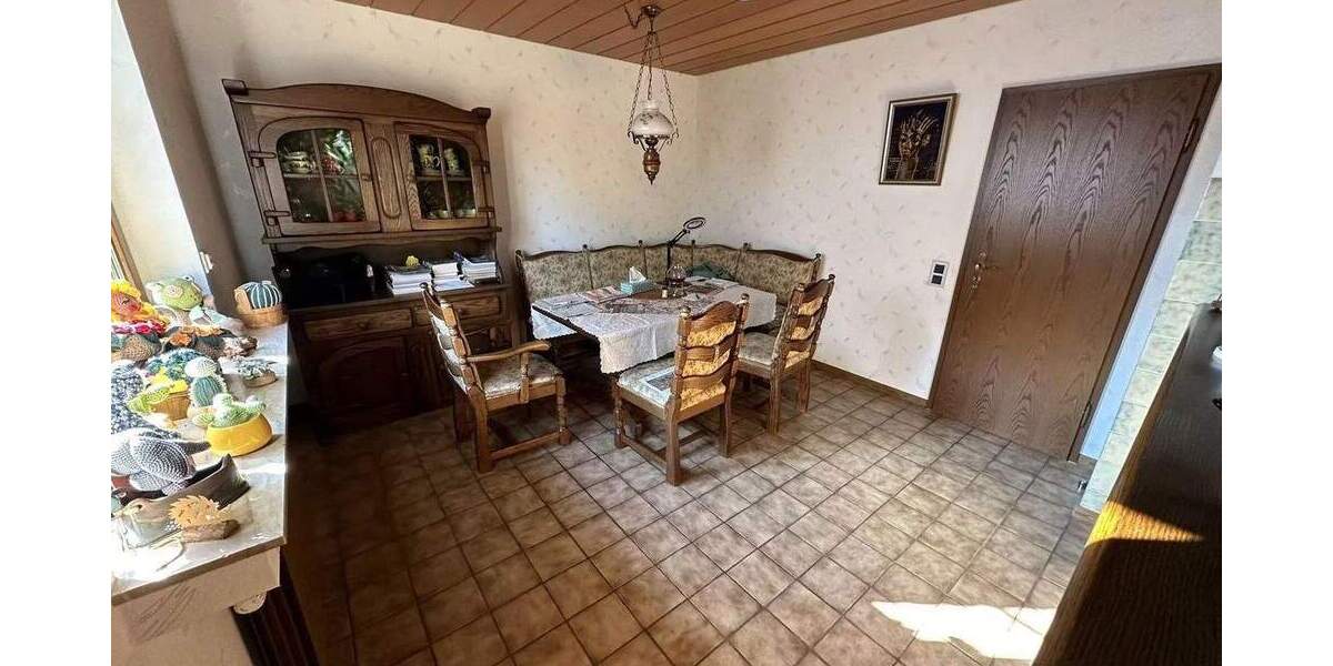 Doppelhaushälfte Gevelsberg Silschede - 8 Zimmer, 140 m&sup2;, 475.000&euro; | Angebot:25751271