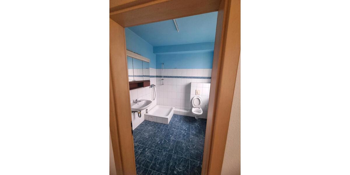 Etagenwohnung Remscheid - 1 Zimmer, 48 m&sup2;, 390&euro; | Angebot:24292612