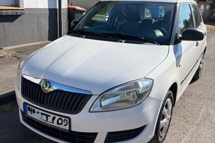 Skoda Fabia 117.000 km 3.700 &euro; Bochum 44894