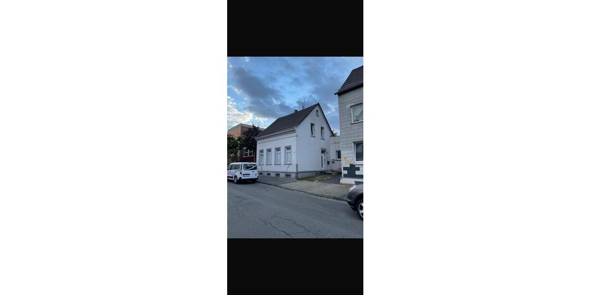 Einfamilienhaus Solingen Central - 5 Zimmer, 110 m&sup2;, 205.000&euro; | Angebot:25499731
