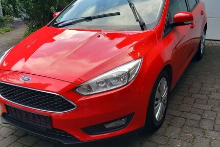 Ford Focus 123.400 km 5.200 &euro; Leichlingen 42799