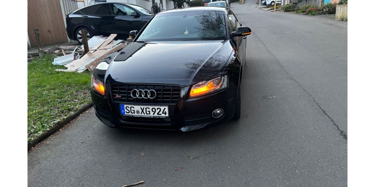 Audi A5 162.000 km 9.500 &euro; Solingen 42655
