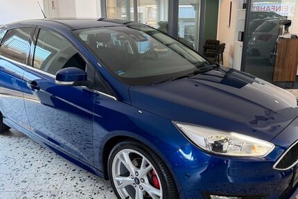 Ford Focus 89.989 km 11.700 &euro; Remscheid 42853