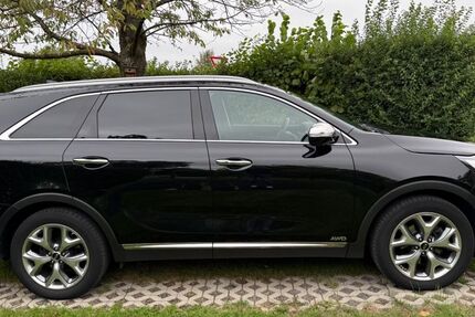 Kia Sorento 176.000 km 14.900 &euro; Hückeswagen 42499
