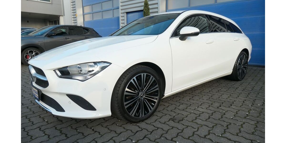 Mercedes-Benz CLA 220 Shooting Brake 123.176 km 22.850 &euro; Monheim 40789