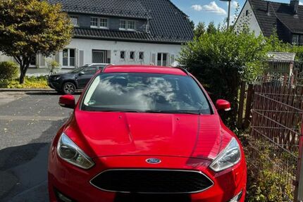 Ford Focus 130.000 km 8.100 &euro; Solingen 42659
