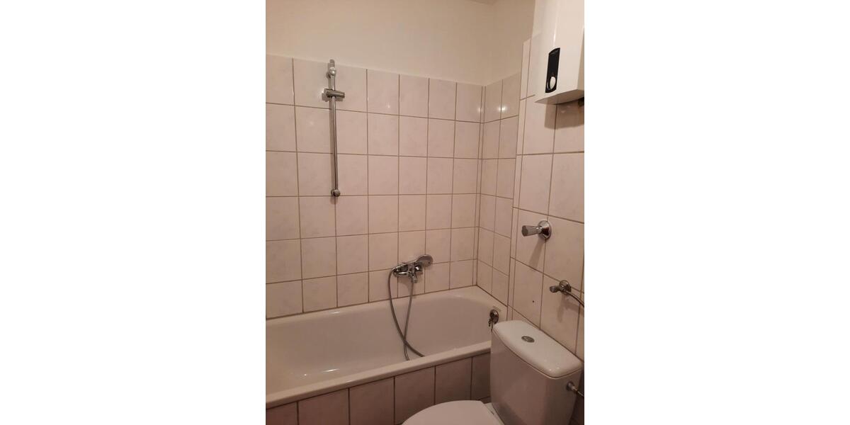 Etagenwohnung Duisburg Hamborn - 1 Zimmer, 42 m&sup2;, 405&euro; | Angebot:25368037