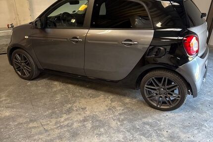 Smart ForFour 75.000 km 10.700 &euro; Oberhausen 46145
