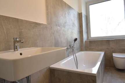 Wohnung Heiligenhaus Nonnenbruch - 4 Zimmer, 101 m&sup2;, 1.195&euro; | Angebot:25695674