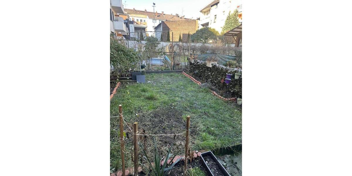 Erdgeschoßwohnung Duisburg Beeck - 1 Zimmer, 84 m&sup2;, 104.000&euro; | Angebot:26984304