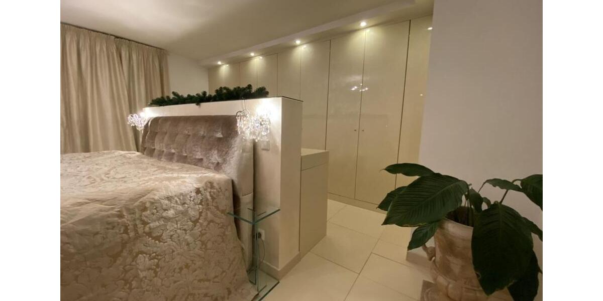 Bauernhaus, Landhaus Duisburg Rheinhausen - 11 Zimmer, 370 m&sup2;, 885.000&euro; | Angebot:25942924