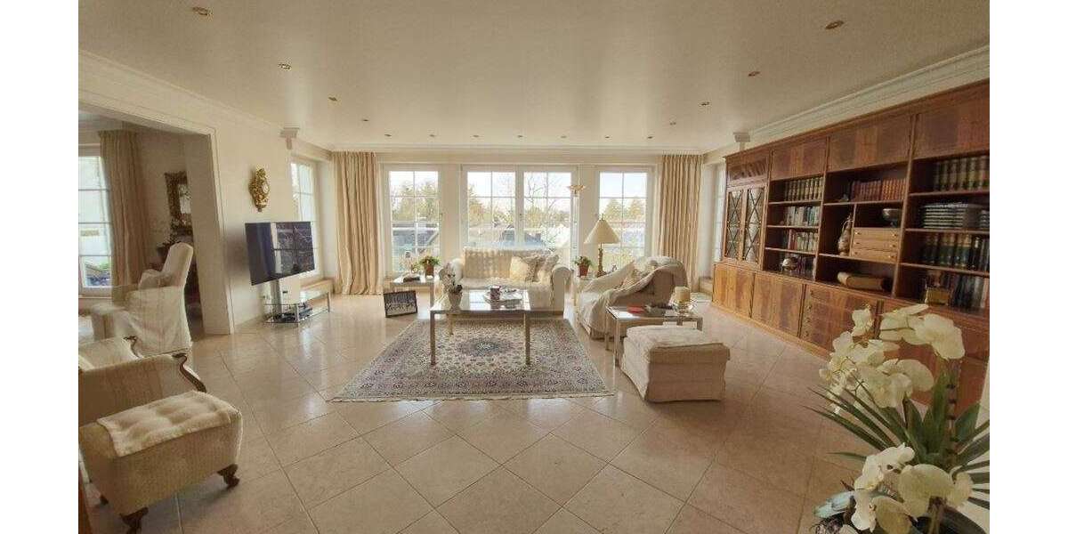 Etagenwohnung Ratingen Hösel - 5 Zimmer, 156 m&sup2;, 1.100.000&euro; | Angebot:25341442