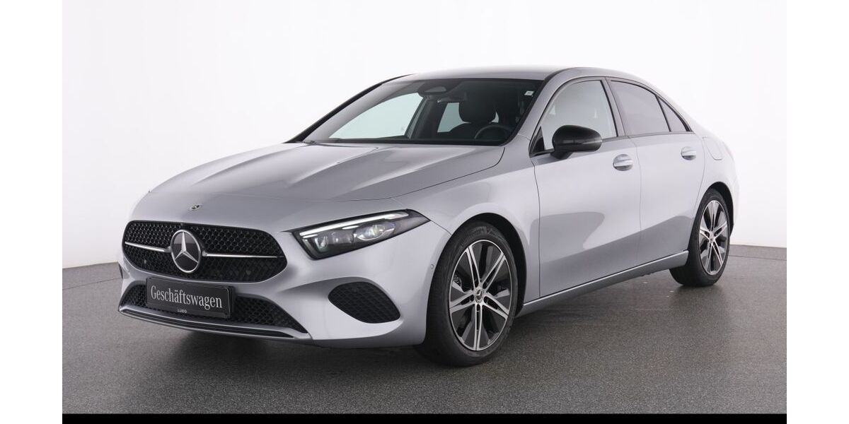 Mercedes-Benz A 180 4.985 km 32.750 &euro; Essen 45309