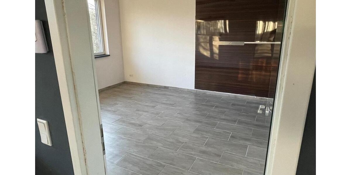 Gewerbeobjekt Remscheid Reinshagen - 3.600&euro; | Angebot:22704501
