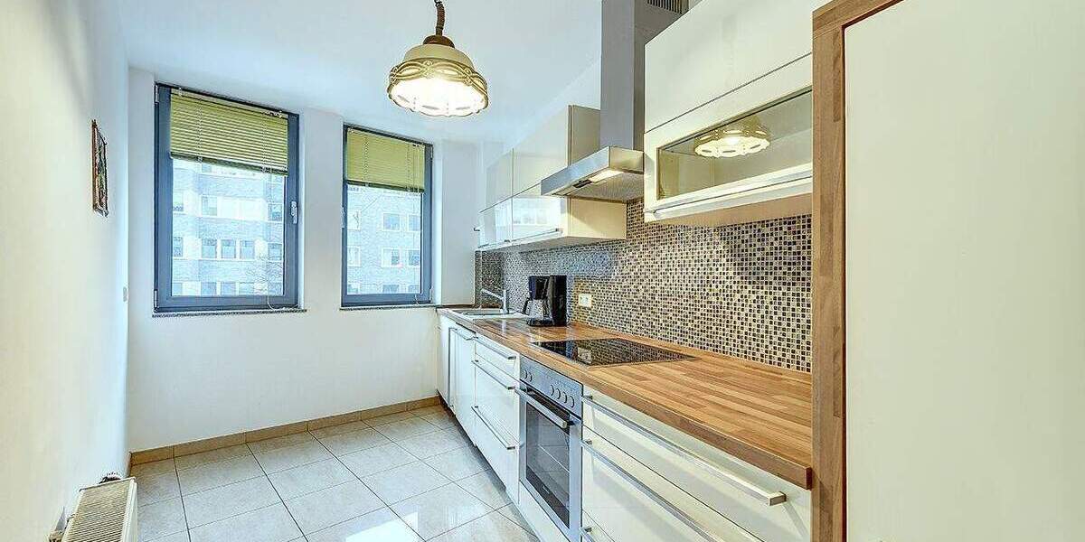 Etagenwohnung Düsseldorf Derendorf - 3 Zimmer, 101 m&sup2;, 525.000&euro; | Angebot:25687679