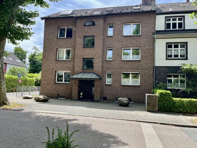 Etagenwohnung Ratingen Süd - 1 Zimmer, 28 m&sup2;, 380&euro; | Angebot:26980970