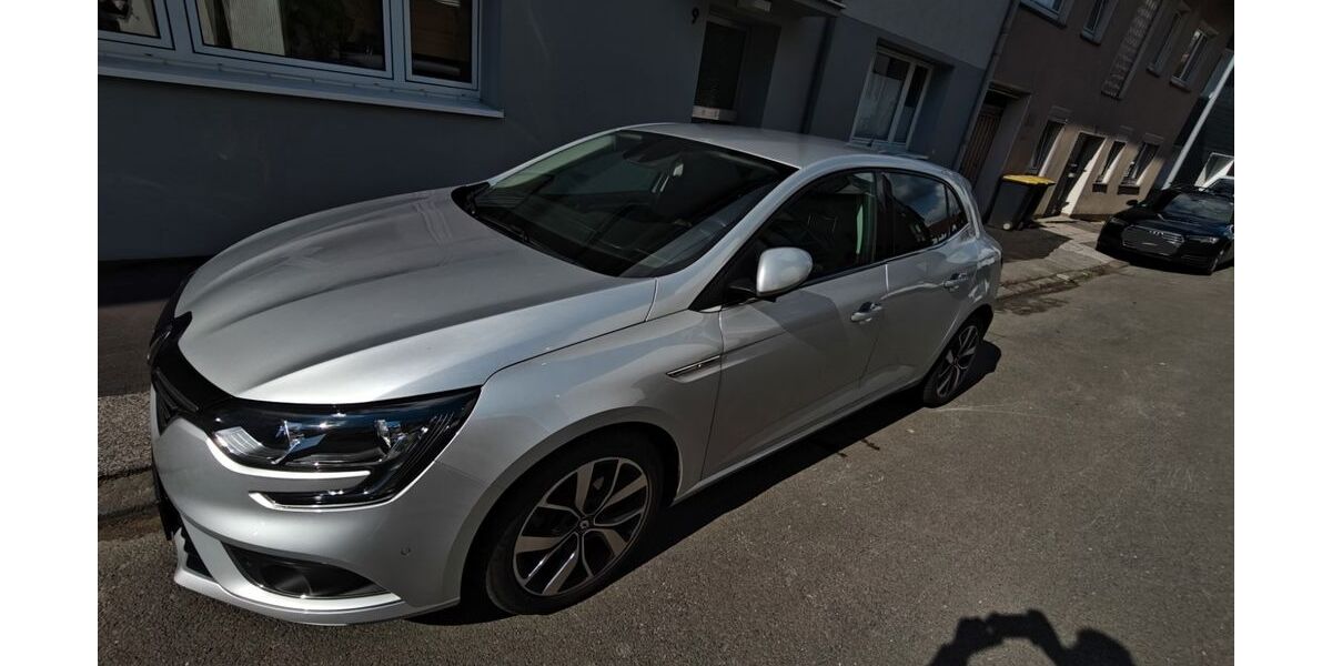 Renault Megane 114.500 km 9.990 &euro; Remscheid 42855