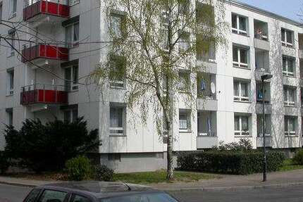 Wohnung Düsseldorf Garath - 2 Zimmer, 83 m&sup2;, 1.013&euro; | Angebot:26978254