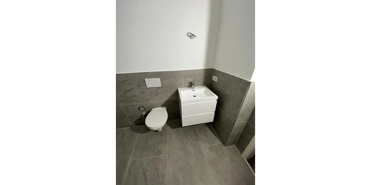 Etagenwohnung Mülheim an der Ruhr - 3 Zimmer, 112 m&sup2;, 950&euro; | Angebot:25956684