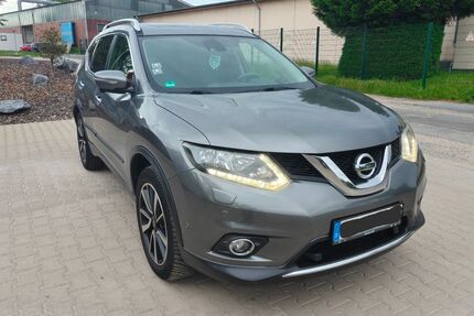 Nissan X-Trail 138.500 km 8.600 &euro; Solingen 42719