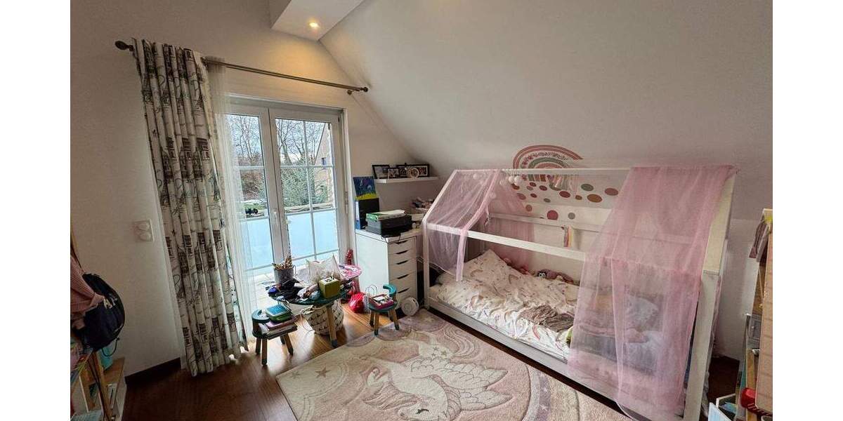 Einfamilienhaus Düsseldorf Gerresheim - 6 Zimmer, 157 m&sup2;, 1.280.000&euro; | Angebot:26794703