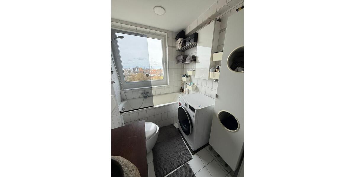 Etagenwohnung Essen Stadtbezirk II - 3 Zimmer, 82 m&sup2;, 902&euro; | Angebot:25963993